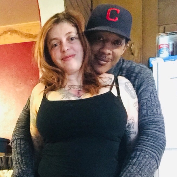 Meet your Posher, Crystal - Picture 7 of 8